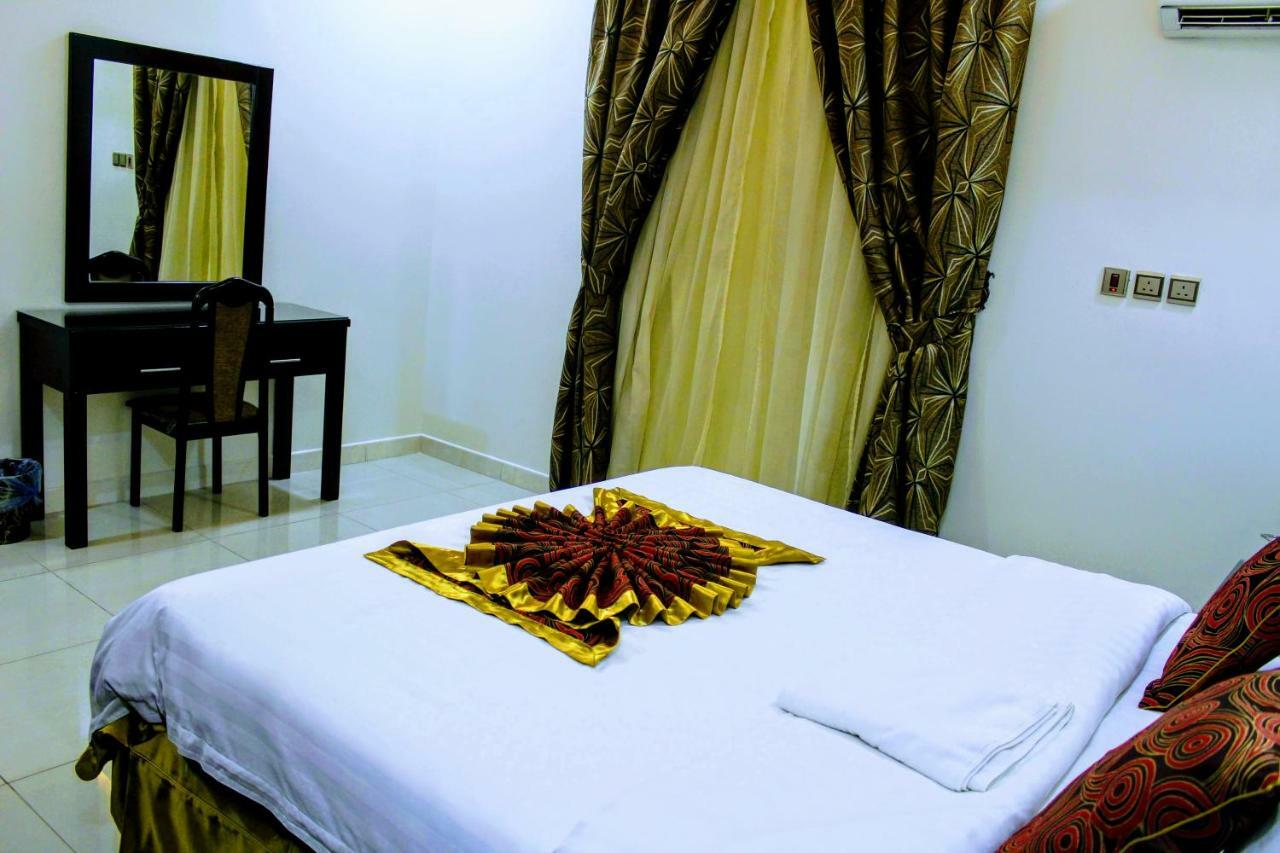 Aros Al Faisaliah Furnished Units Aparthotel Dammam Exteriör bild